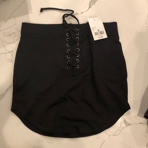 BRAND NEW lace black skirt